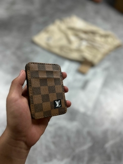 CARTEIRA MÁGICA LV - Magnata Outlet