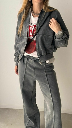 CONJUNTO JOGGING WASHED en internet