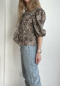 CAMISA ANIMAL PRINT - comprar online