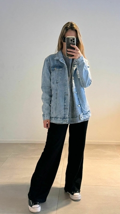 CAMPERA LIGHT DENIM en internet