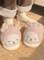 Pantufa Ovelhinha - Chinelos de pelúcia fofos - Bafofa