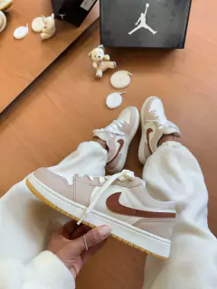 TÊNIS AIR JORDAN LOW - comprar online