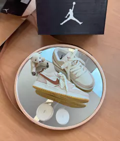 TÊNIS AIR JORDAN LOW na internet