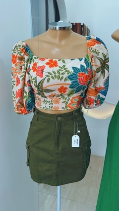 Cropped Joyce na internet