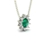 Colar de ouro 18k com esmeralda oval central e diamantes ao redor.