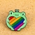 Pin Sapinho Coração Arco-íris
