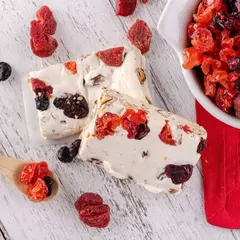 TORRONE DE FRUTAS VERMELHAS 90G na internet