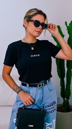 T-Shirt AMAR na internet