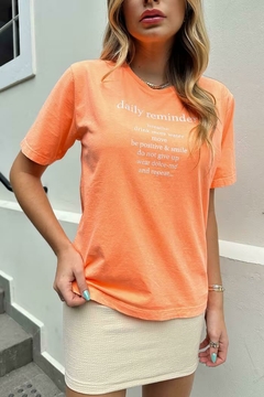 T-Shirt Daily Reminder Laranja