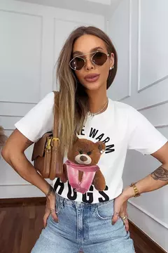 T-Shirt Hugs - comprar online