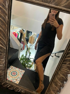 VESTIDO DE LANILLA LARGO CON TAJO - comprar online