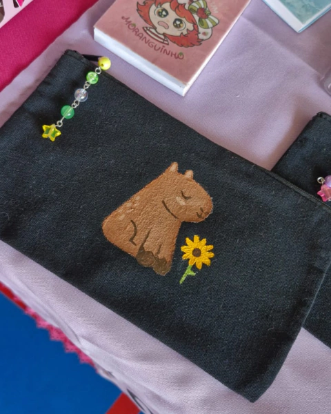 Estojo/Necessaire Capivarinha