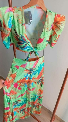 Conjunto Saia Longa e Cropped