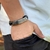 PULSEIRA DE COURO PRETO AJUSTÁVEL (PENEIRA CROMADO)