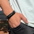 PULSEIRA DE COURO PRETO AJUSTÁVEL (GRATIDÃO BRANCO)