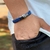 PULSEIRA DE COURO AZUL NÃO AJUSTÁVEL1 TIRA LISA (DETALHE CROMADO)