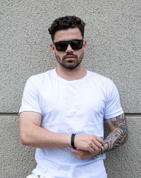 CAMISETA BÁSICA BRANCA