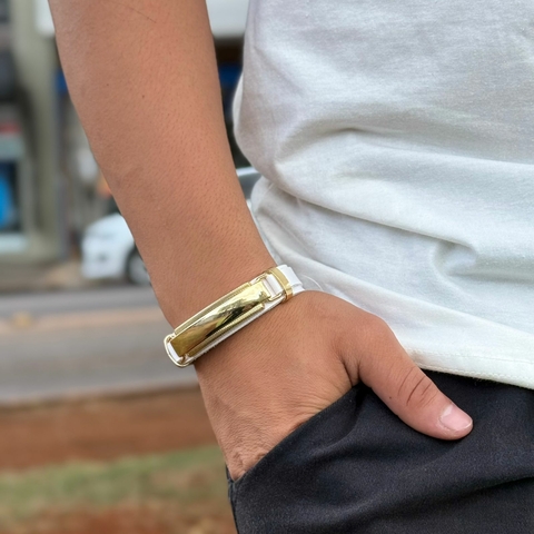 PULSEIRA DE COURO BRANCO AJUSTÁVEL (SEM ESCRITA DOURADO)