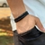 PULSEIRA DE COURO PRETO NÃO AJUSTÁVEL 2 TRANÇADOS