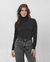 Blusa feminina de tricot canelado gola alta e manga longa preta | Pool Basics