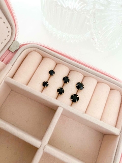 KIT DE BRINCOS ALL BLACK - BANHADO OURO