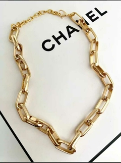 CHOKER ELO CADEADO GROSSO PREMIUM- 36CM - BANHADO A OURO