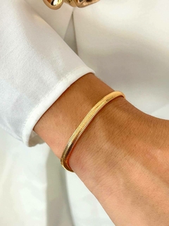 PULSEIRA DE MALHA - BANHADO A OURO