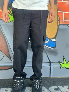 CALÇA CARGO PRETA - comprar online
