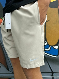 SHORTS TACTEL NIKE CINZA - comprar online