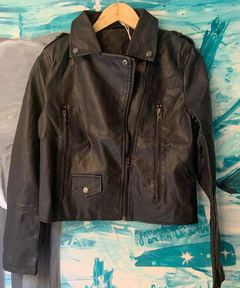 Campera de eco cuero NA - comprar online