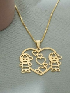 Colar Coração dois Meninos - Banho ouro 18k