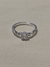 Anillo Solitario entrelazado Cubic