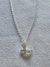 Collar con dije mariposa pave