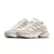 New Balance 9060 Quartz Grey na internet