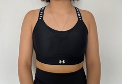Top deportivo Under Armour - comprar en línea
