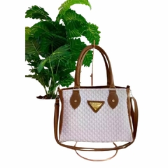 Bolsa Feminina Fernanda na internet