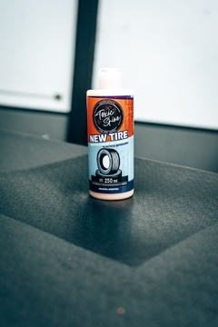NEW TIRE X 250ML - TOXIC SHINE - comprar online