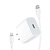 Cargador de 20W con conexión Tipo C a Lightning, color blanco, ideal para dispositivos Apple.