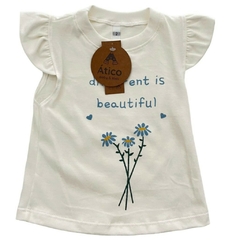 Imagen de Remera Different
