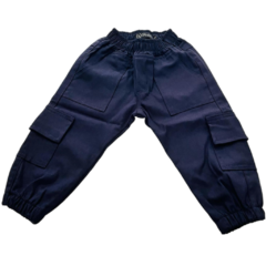 Pantalón cargo de gabardina