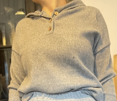 Sweater lanilla capucha - comprar online