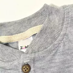 Buzo Bebe Con Botones en internet