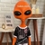 ET Laranja com roupa Corinthians na internet