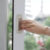 Imagen de MANIJA TIRADOR VENTANAS ADAPTABLE PUERTAS CORREDIZA ADHESIVO