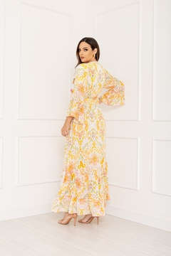 Vestido Longo Bordado Boho Chic – Elegância e Conforto em uma Peça Única na internet