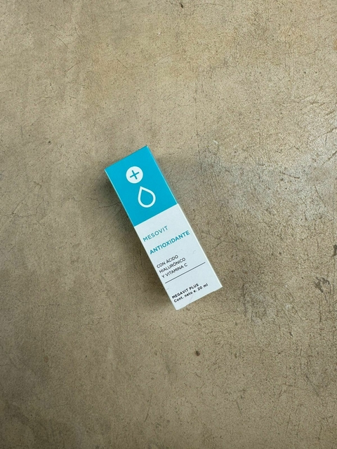 Suero con ácido hialurónico y vitamina C