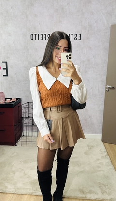 CAMISA COLETE COM MANGA BUFANTE LIDIA MARROM - comprar online
