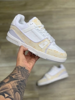 Louis Vuitton branco c bege - comprar online