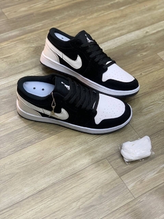 Nike Air jordan- BLACK WHITE - Jc imports