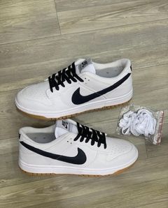 nike dunk branco c sola marrom